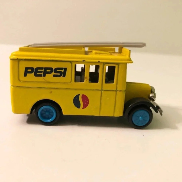 Vintag Pepsi  Cola Delivery Utility Truck With Ladder Car Vehicle - Picture 10 of 10